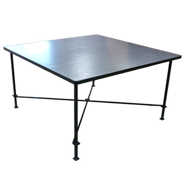 Grande table carrée