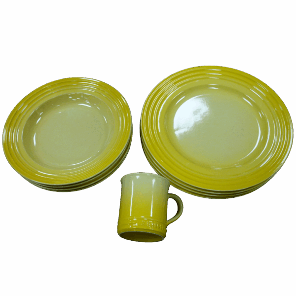 Lot 8 assiettes Le Creuset – Image 4
