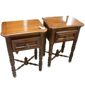 Paire de chevets Tricoire