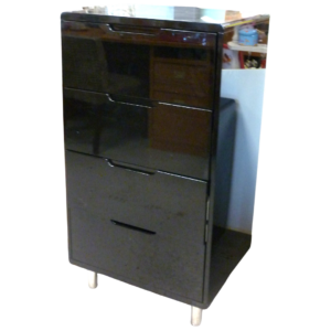 Chiffonnier laqué