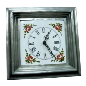 Horloge en étain